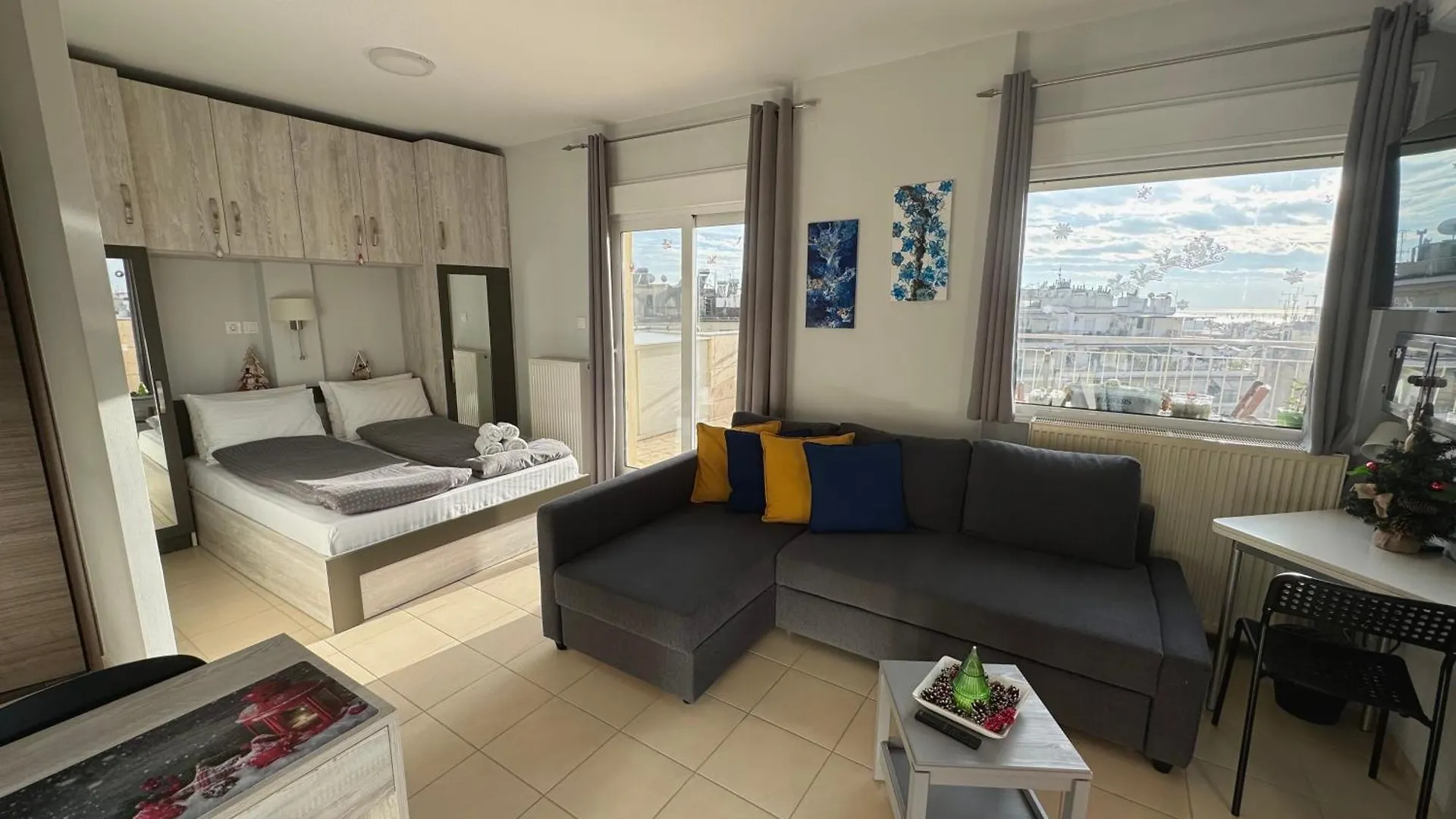Appartamento Horizon /Downtown Penthouse W/ Massive Terrace Salonicco